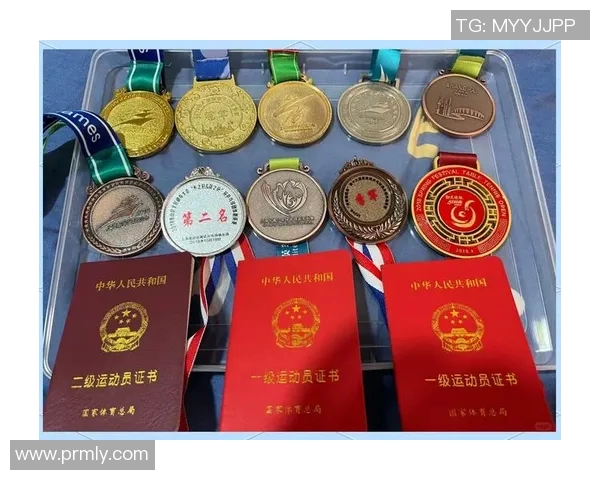 张芳专访:从青涩小将到乒乓球传奇的奋斗与荣耀之路 张芳专访:从青涩小将到乒乓球传奇的奋斗与荣耀之路